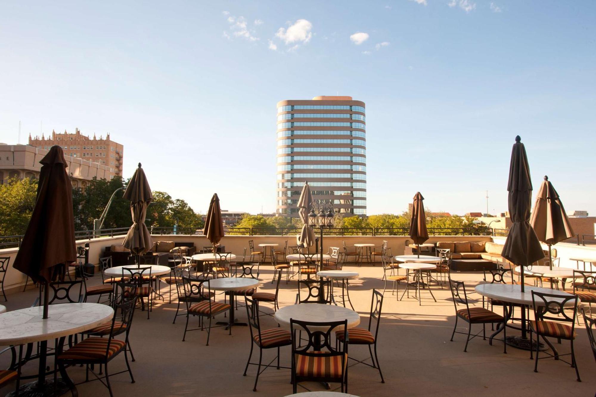 Готель Wyndham Midland Downtown Екстер'єр фото