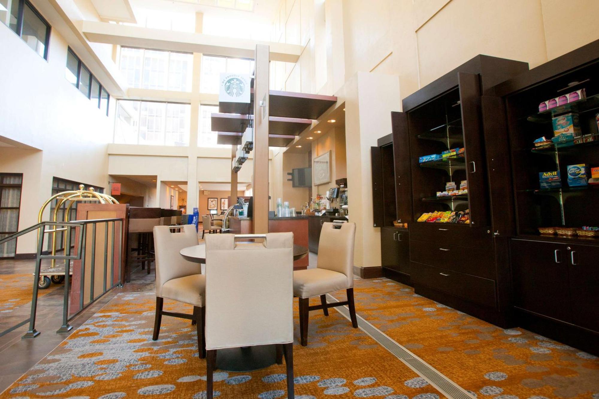 Готель Wyndham Midland Downtown Екстер'єр фото
